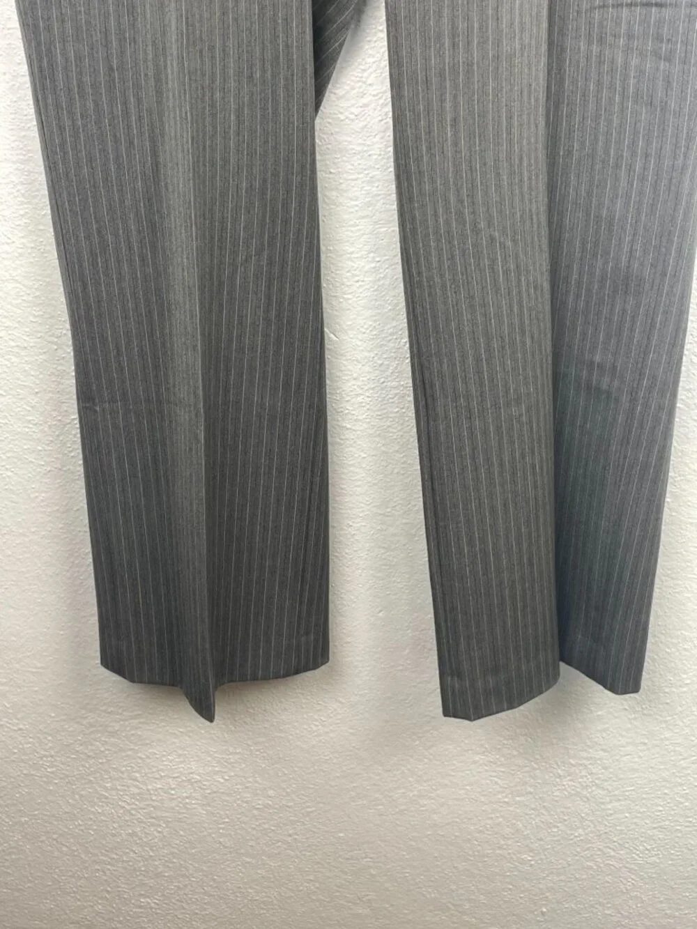 NWT Eddie Bauer Women's Gray Striped BLAKELY FIT Dress Pants - Size 20W